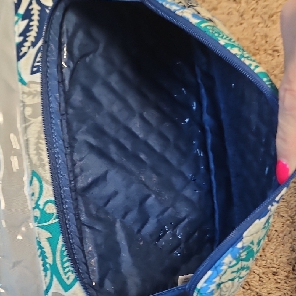 Vera Bradley Quilted Hanging Travel Organizer in Santiago - Picture 3 of 10